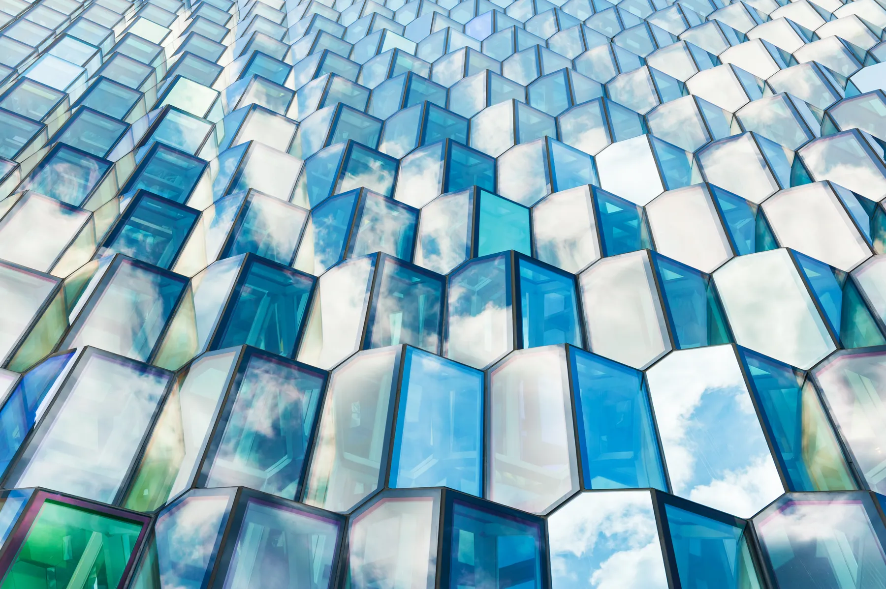 A facade of faceted glass blocks
